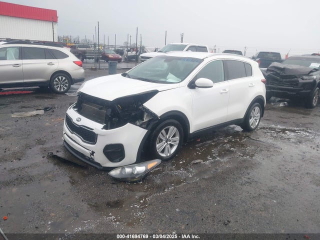 KNDPM3AC6H7266073 KIA Sportage Lx