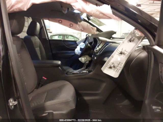 2GNAXUEV0K6242204 Chevrolet EQUINOX LT