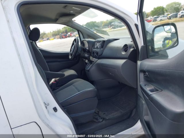 3N6CM0KN9FK696110 Nissan Nv200 S