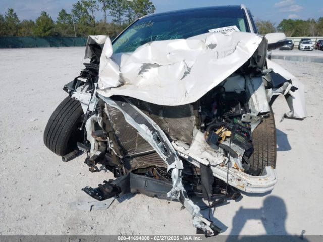 2FMPK3K99KBB03677 Ford Edge Titanium