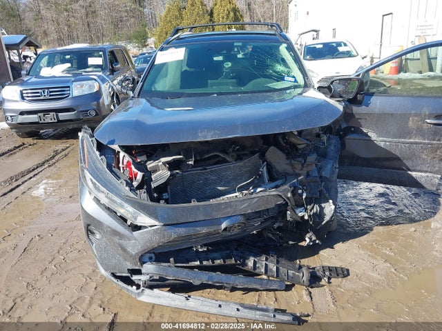 Toyota Rav4 Limited 2021 JTMN1RFV3MD069936 Image 12