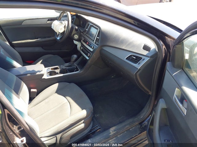 5NPE24AF8JH707846 Hyundai SONATA SE