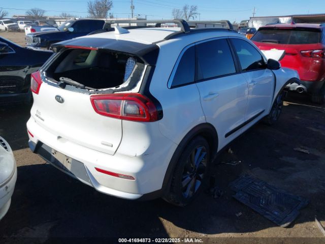 KNDCC3LC4H5053049 KIA NIRO EX