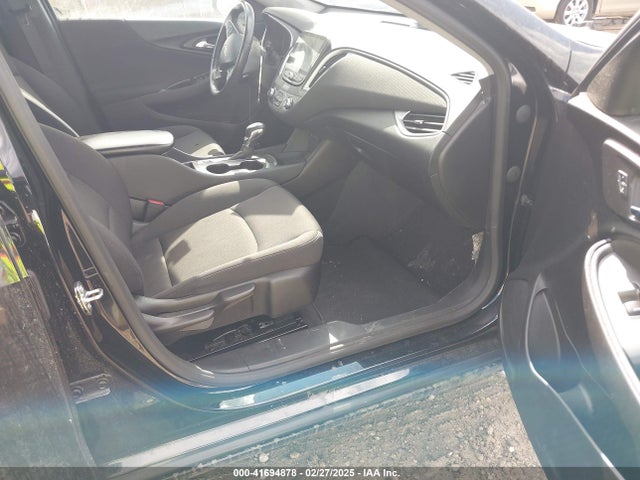 1G1ZG5STXNF215793 Chevrolet Malibu Fwd Rs