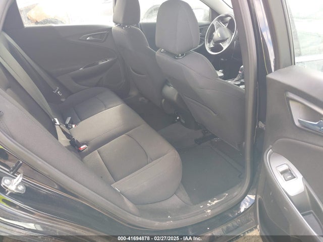 1G1ZG5STXNF215793 Chevrolet Malibu Fwd Rs