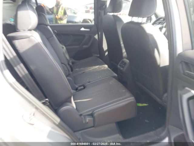 3VVCB7AX2RM209005 Volkswagen Tiguan 2.0t Se R-line Black
