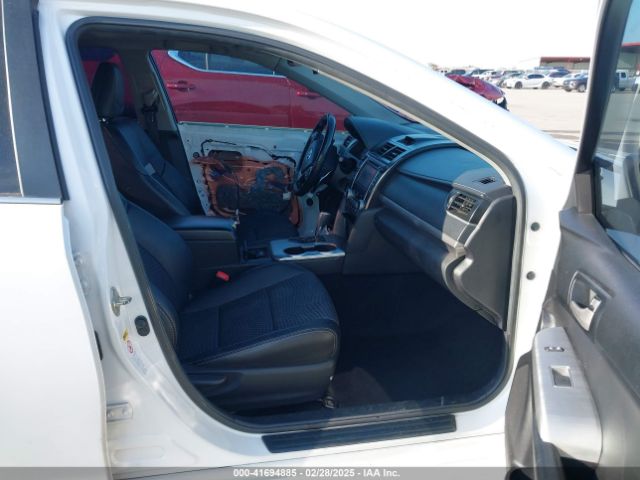 4T1BF1FK9EU823849 Toyota CAMRY SE