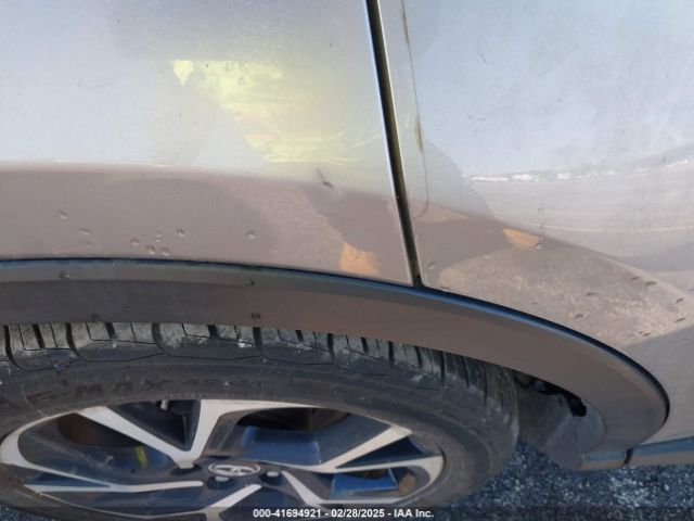 NMTKHMBX4KR082574 Toyota C-HR XLE