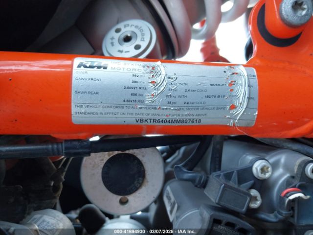 2021 KTM 890 VBKTR6404MM807618 Photo 9