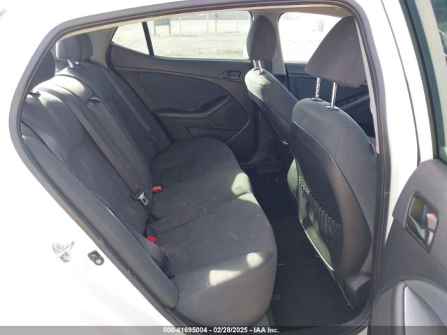 KNAGM4A78F5631674 KIA Optima Lx
