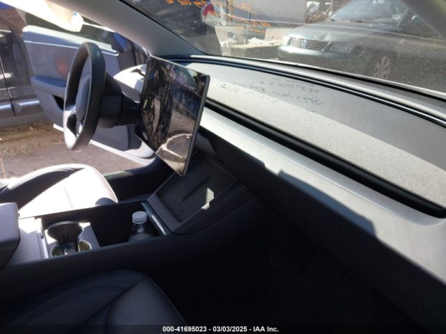 5YJ3E1EB4SF914979 Tesla Model 3 Long Range All-wheel Drive