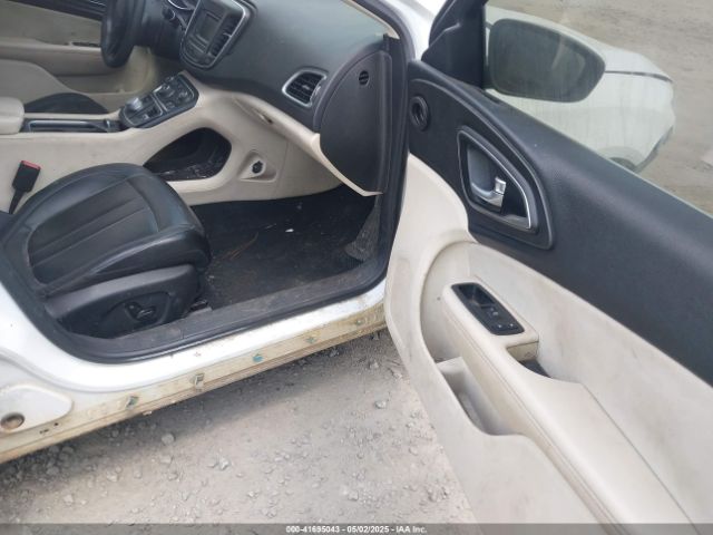 2015 CHRYSLER 200 1C3CCCAB0FN723403 Photo 4