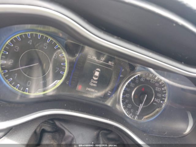 2015 CHRYSLER 200 1C3CCCAB0FN723403 Photo 6
