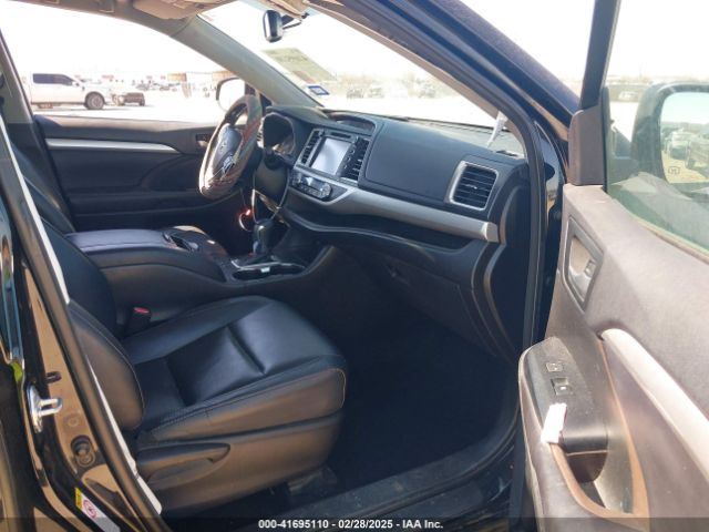 5TDKKRFH5GS505642 Toyota Highlander Xle V6