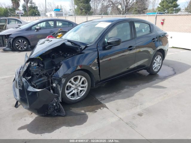 3MYDLBYV3JY326808 Toyota YARIS IA