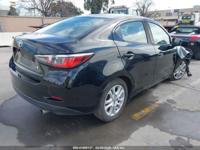 3MYDLBYV3JY326808 Toyota YARIS IA