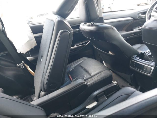 2017 TOYOTA HIGHLANDER 5TDKZRFH3HS509363 Photo 7