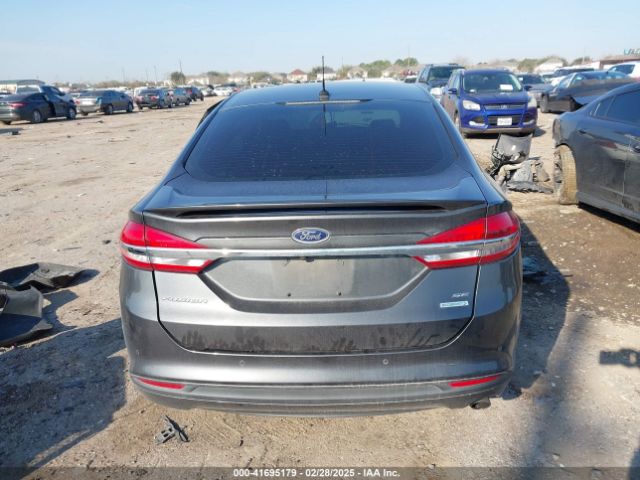 3FA6P0HD0JR158536 Ford FUSION SE