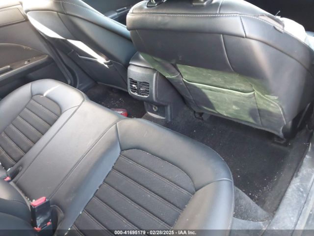 3FA6P0HD0JR158536 Ford FUSION SE