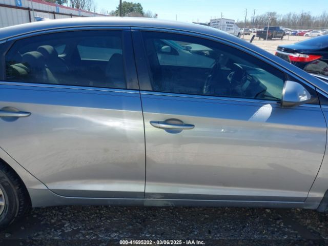 5NPE24AF8GH413095 Hyundai SONATA SE