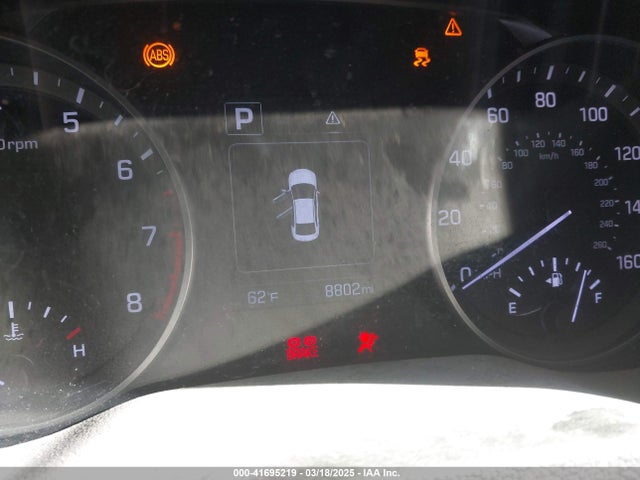 5NPD84LF6JH259744 Hyundai ELANTRA SEL