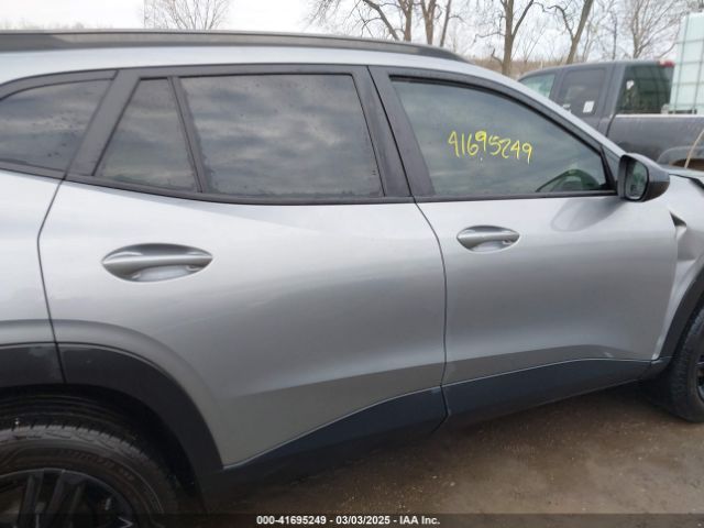 KL77LKE28RC043666 Chevrolet Trax Fwd Activ
