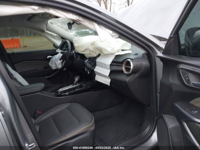 KL77LKE28RC043666 Chevrolet Trax Fwd Activ