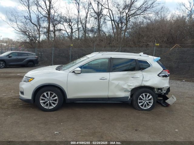 KNMAT2MV8HP617162 Nissan ROGUE SV