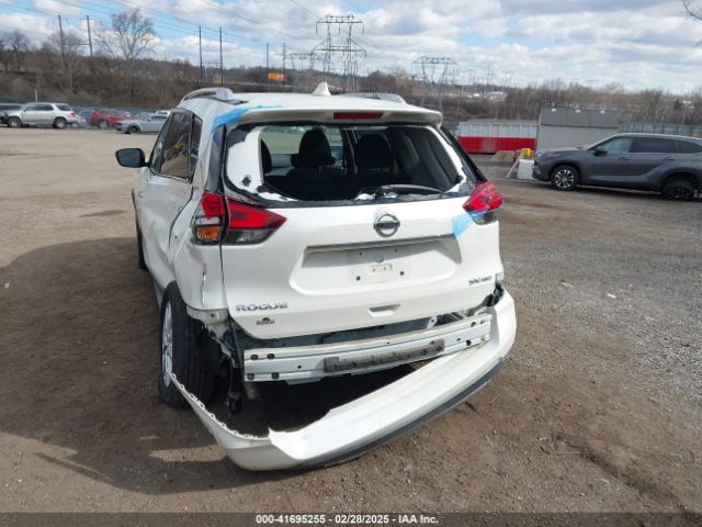 KNMAT2MV8HP617162 Nissan ROGUE SV