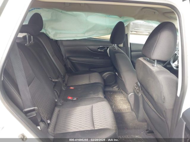 KNMAT2MV8HP617162 Nissan ROGUE SV