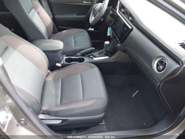 2T1BURHE4HC776523 Toyota COROLLA LE