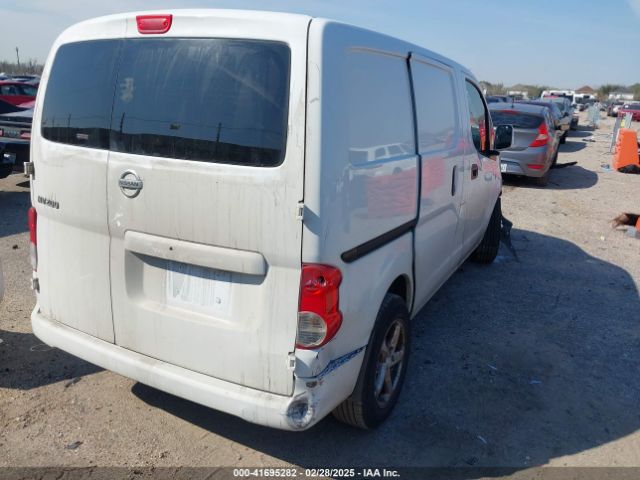 3N6CM0KN4EK695820 Nissan NV200 SV