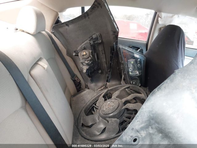 5XXGM4A77FG472242 KIA Optima Lx