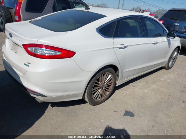 3FA6P0HD9GR238989 Ford FUSION SE