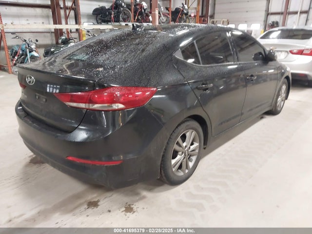 5NPD84LF3HH178193 Hyundai ELANTRA SE