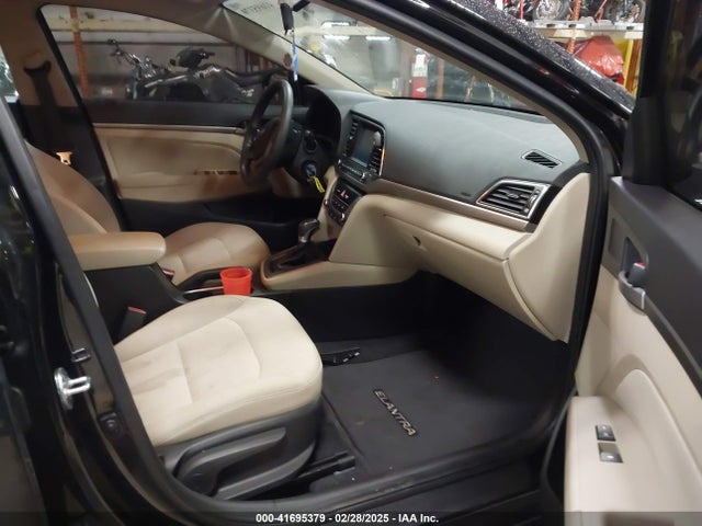 5NPD84LF3HH178193 Hyundai ELANTRA SE