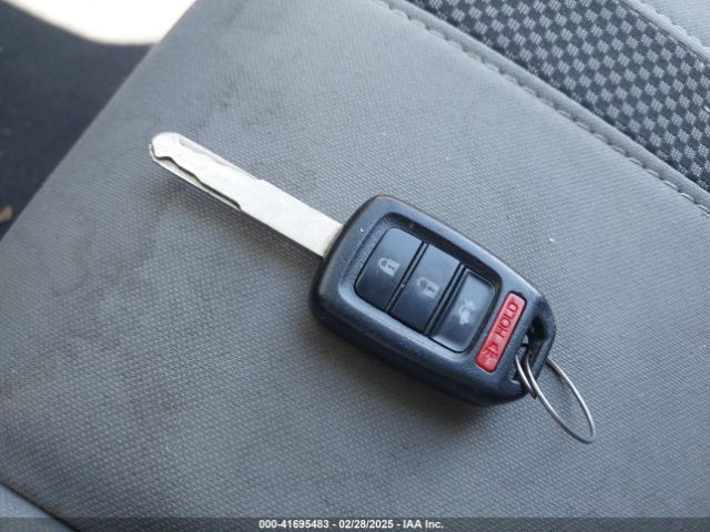 19XFC2F67KE040661 Honda Civic Lx