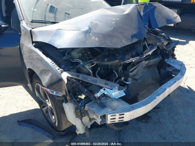 19XFC2F67KE040661 Honda Civic Lx