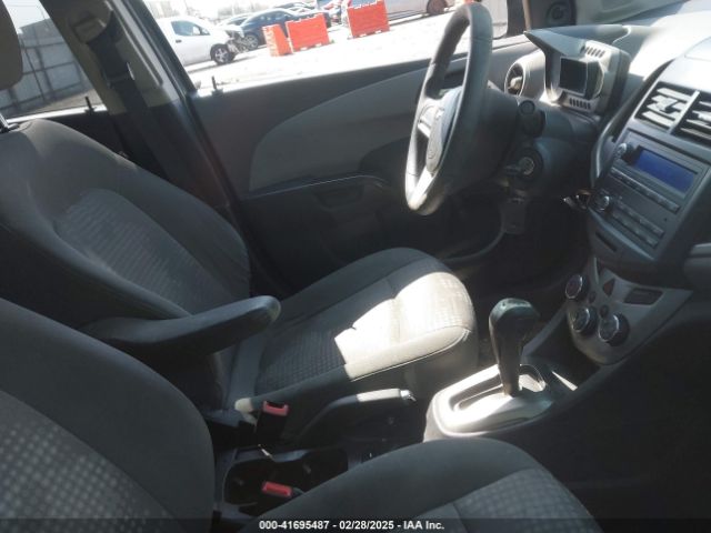 1G1JA5SH7E4168566 Chevrolet Sonic Ls Auto
