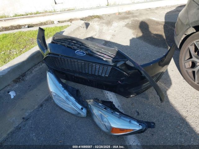 1FADP3M27JL260671 Ford FOCUS SEL