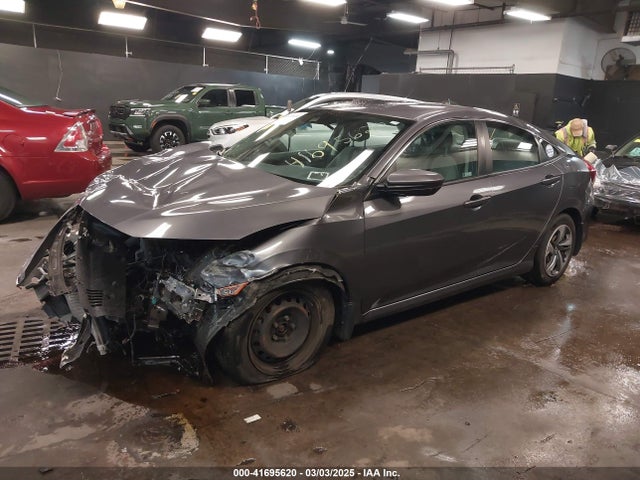 Honda Civic Lx 2019 2HGFC2F60KH556785 Image 2