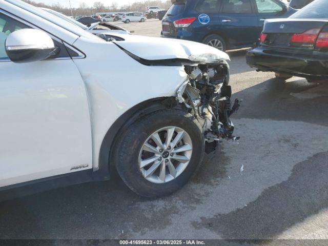 5XYPGDA37LG656124 KIA Sorento 2.4l Lx