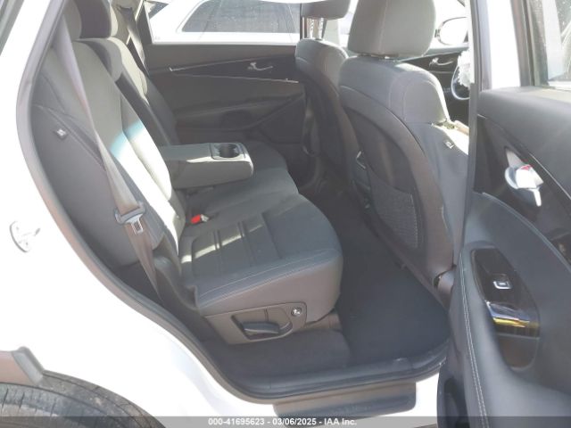 5XYPGDA37LG656124 KIA Sorento 2.4l Lx
