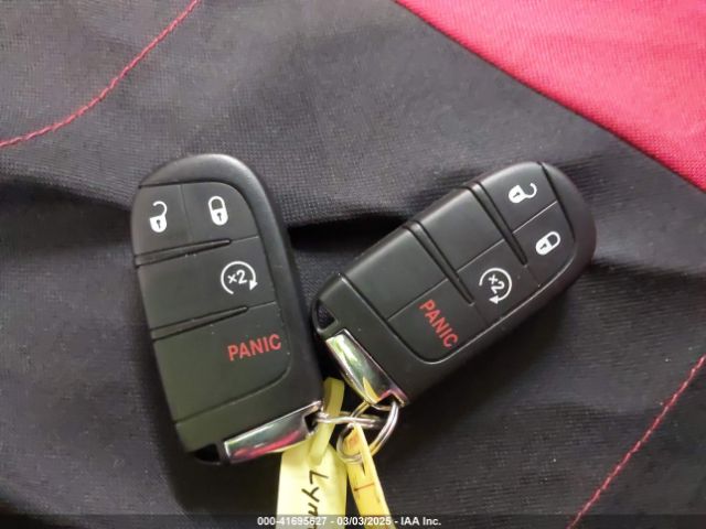 3C4NJDDB7JT234551 Jeep Compass Trailhawk 4x4