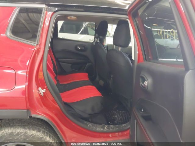 3C4NJDDB7JT234551 Jeep Compass Trailhawk 4x4