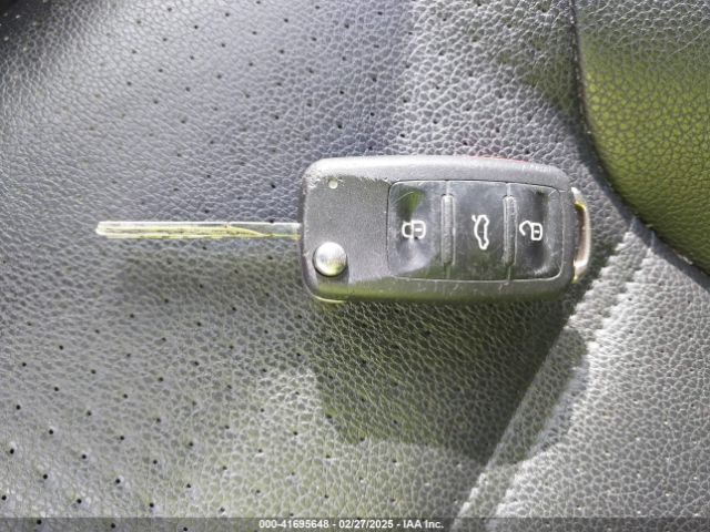 3VWD07AJ8EM433021 Volkswagen Jetta 1.8t Se