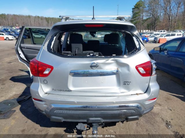 5N1DR2MM7JC647300 Nissan Pathfinder Sv