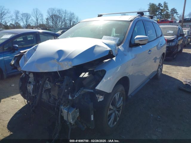 5N1DR2MM7JC647300 Nissan Pathfinder Sv