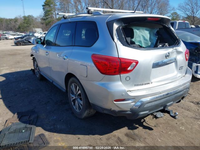 5N1DR2MM7JC647300 Nissan Pathfinder Sv