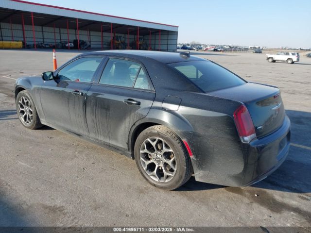 2015 CHRYSLER 300 2C3CCAGG8FH808618 Photo 2